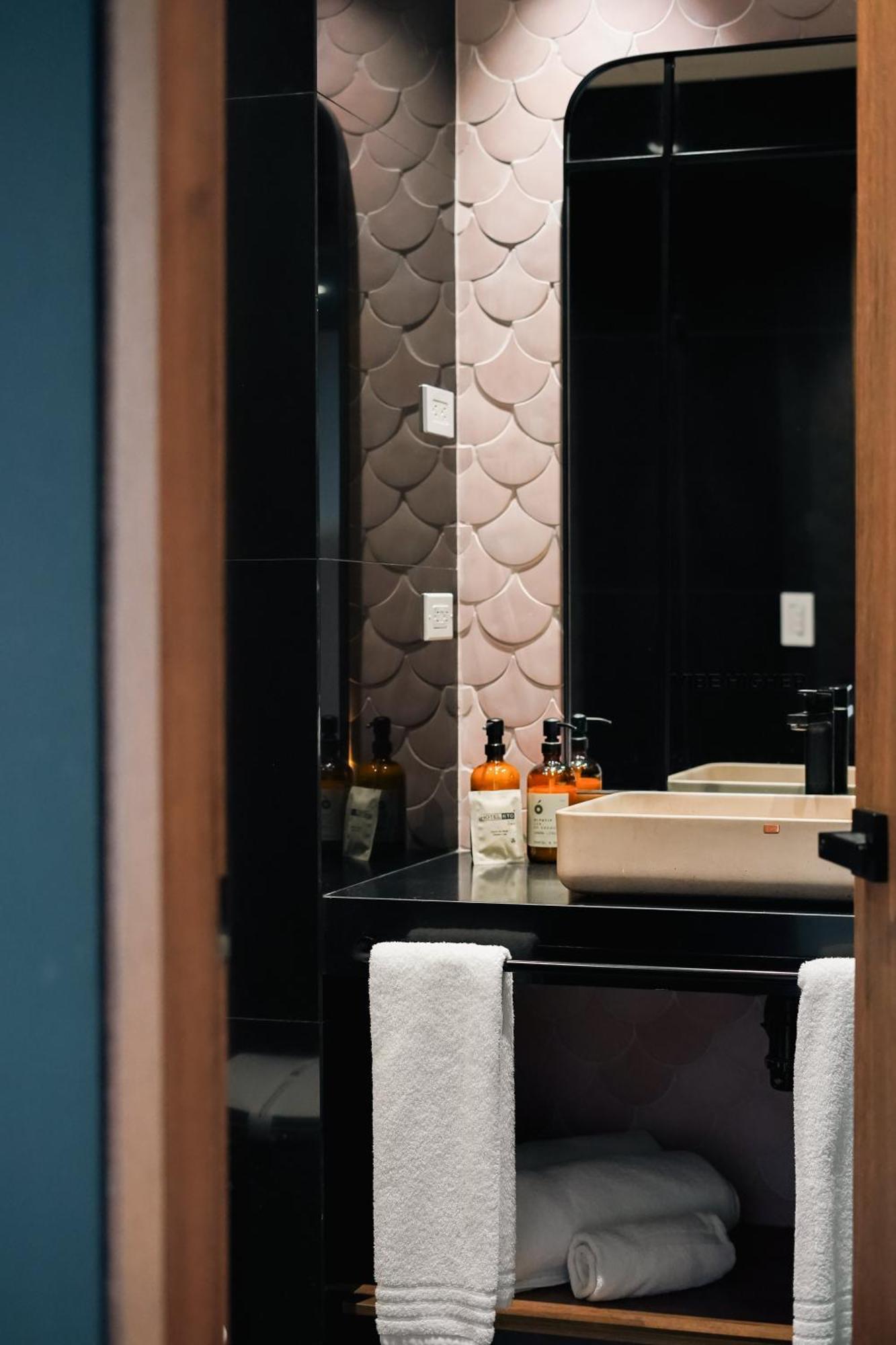 Hotel Sexto By Icono อาร์เมเนีย ภายนอก รูปภาพ